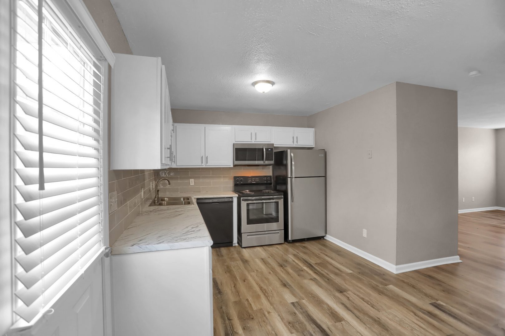 Oaklawn Heights Apartments Photo Gallery