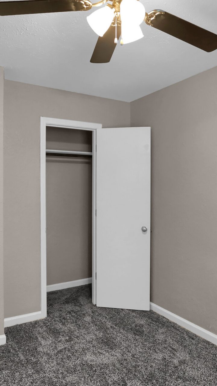 Oaklawn Heights Apartments Photo Gallery